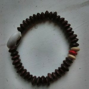 {VSCO} Sea Shell Bracelet